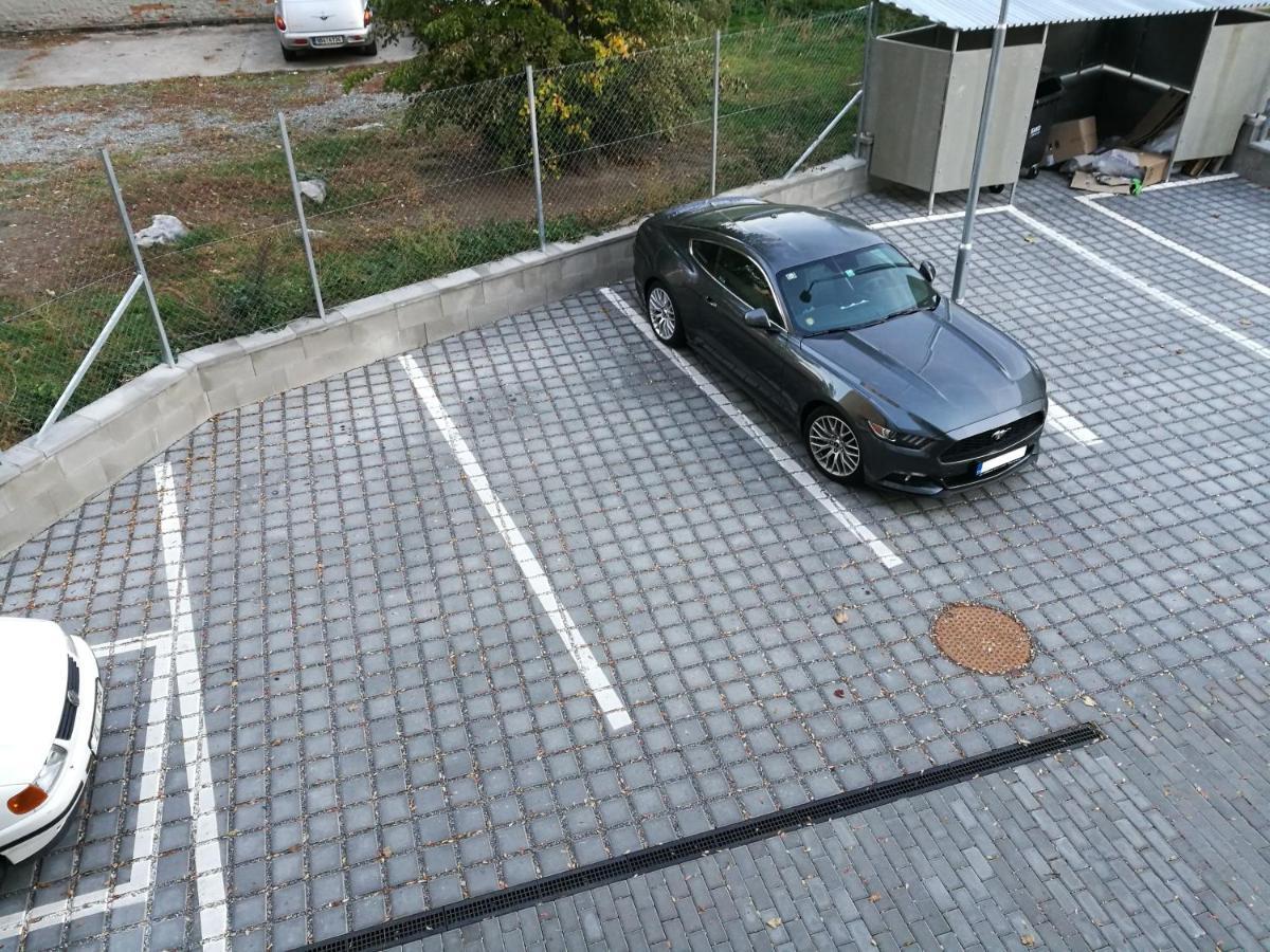 Bein Apartment With Parking Brünn  Kültér fotó